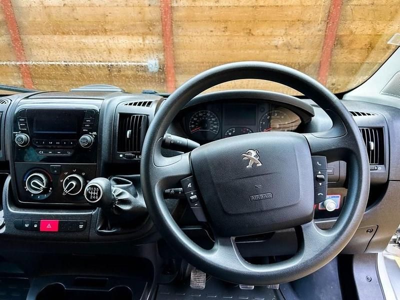 Used Peugeot Boxer S 120 HP (88 kW) 2020 Silver Van