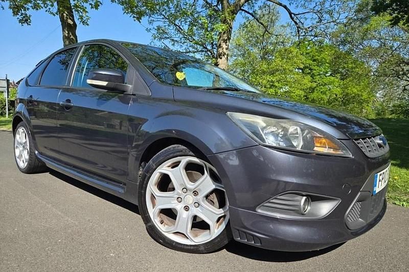 Grey Used 2010 Ford Focus Zetec Hatchback | £1,795 (Fair price) - Image 1/1