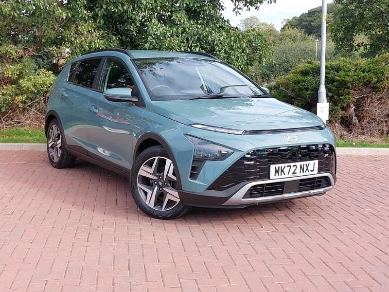 Green Used 2022 Hyundai Bayon Premium SUV | £14,998 (Fair price) - Image 1/4