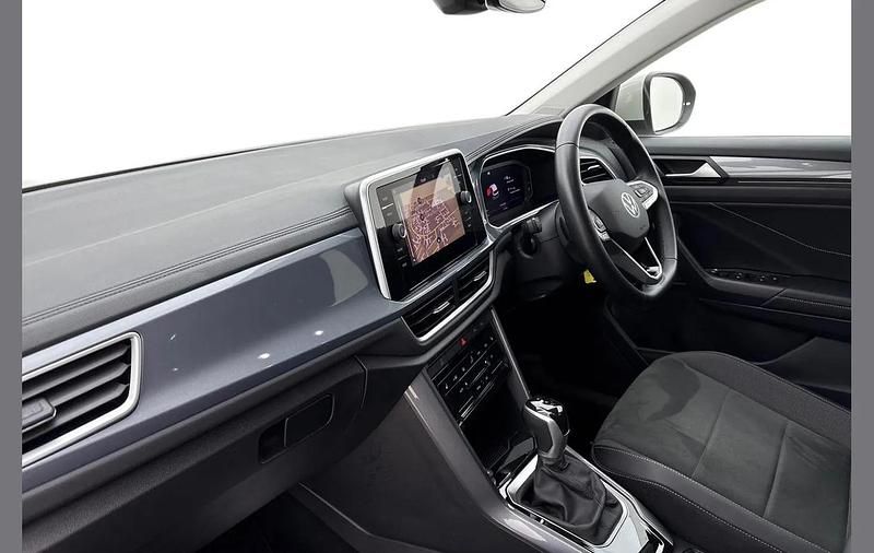 Used VW T-Roc Style 150 HP (110 kW) 2023 Grey SUV