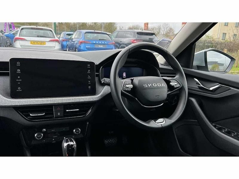 Used Skoda Kamiq SE 116 HP (85 kW) 2025 Brilliant silver metallic SUV