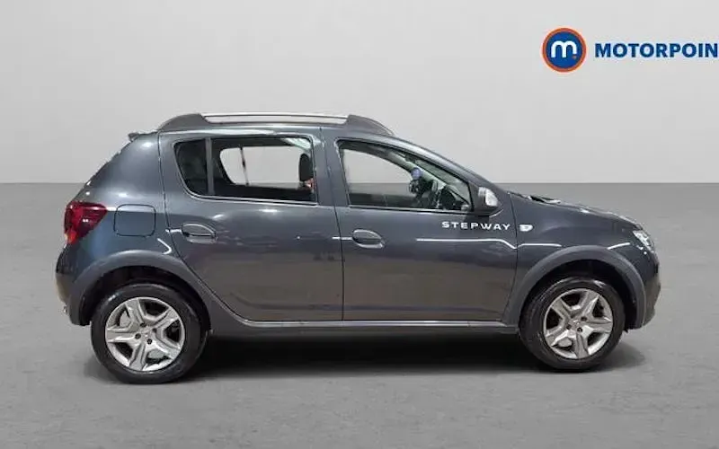 Used Dacia Sandero Comfort 95 HP (69 kW) 2019 Grey Hatchback