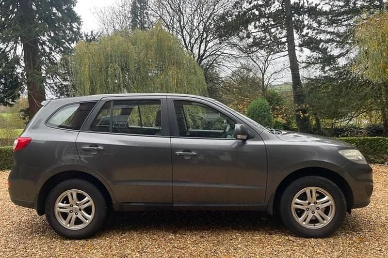 Grey Used 2010 Hyundai Santa Fe Style SUV | £2,995 (A bit pricey) - Image 1/1