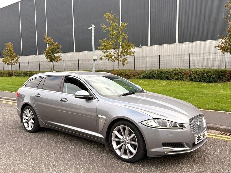 Grey Used 2012 Jaguar XF Premium Luxury Sedan | £7,994 (Expensive) - Image 1/4