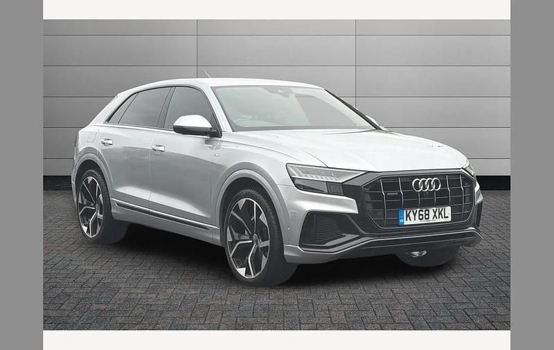 Floret silver Used 2018 Audi Q8 S-Line SUV | £35,450 (Fair price) - Image 1/4