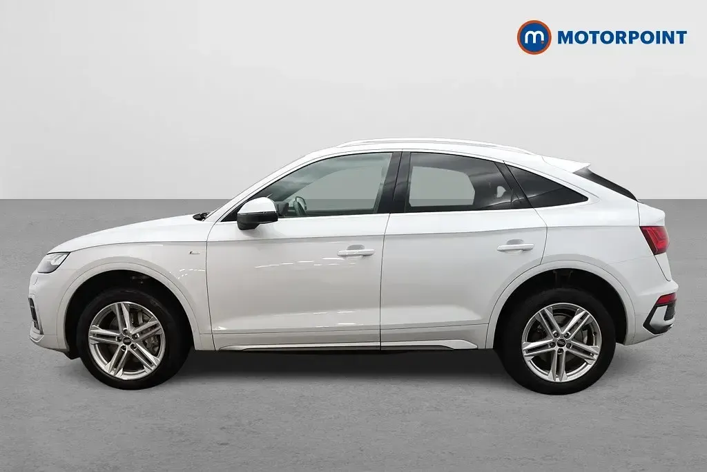 Begagnad Audi Q5 S-Line 2022 Vit SUV