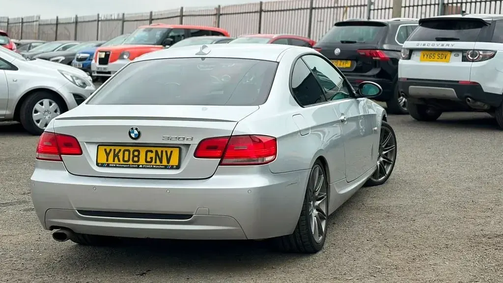 Used BMW 320 M Sport 177 HP (130 kW) 2008 Silver Coupe
