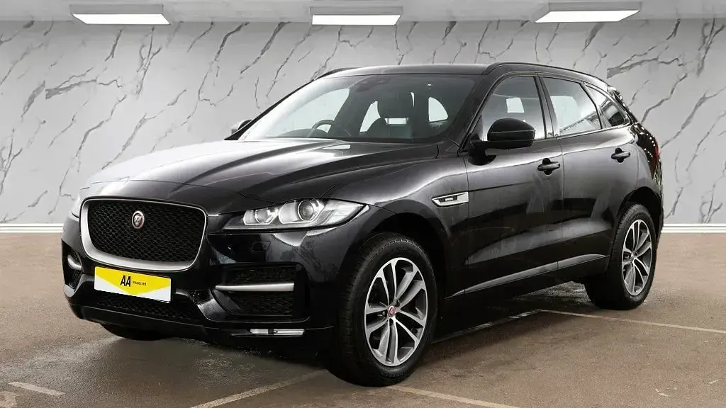 Used Jaguar F-Pace R-Sport 2019 Black SUV