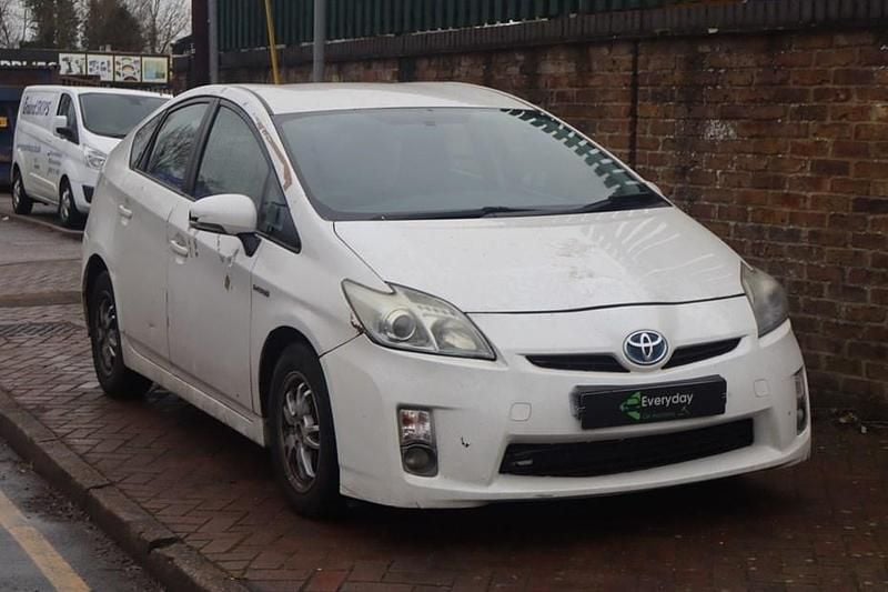 White Used 2009 Toyota Prius T3 Hatchback | £599 - Image 1/1