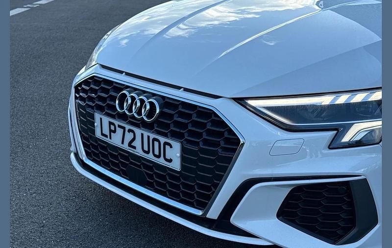 Used Audi A3 e-tron S-Line 200 HP (147 kW) 2023 White Hatchback