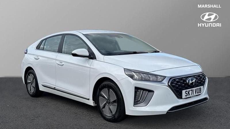 White Used 2021 Hyundai Ioniq Premium Hatchback | £14,130 (Fair price) - Image 1/4
