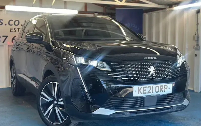 Used Peugeot 5008 Premium 131 HP (96 kW) 2021 SUV