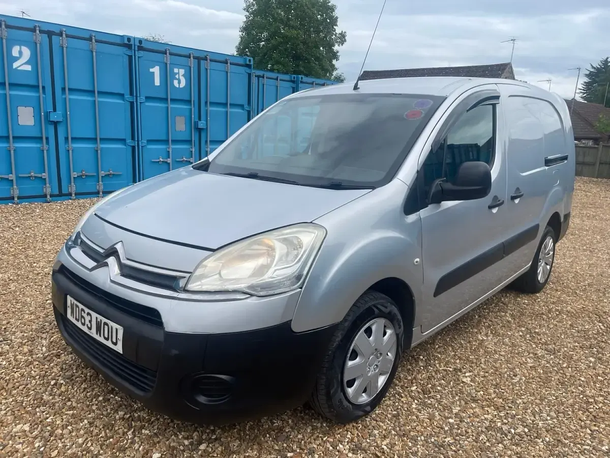 Used Citroën Berlingo 90 HP (66 kW) 2013 Silver MPV