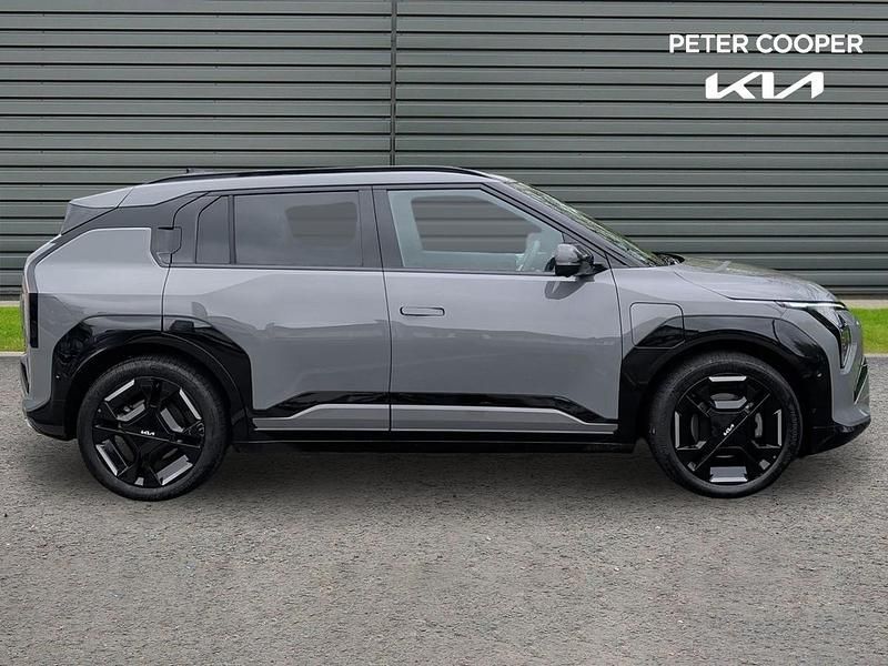 Used Kia EV3 GT-Line S 150 kW (204 HP) 2025 Grey SUV