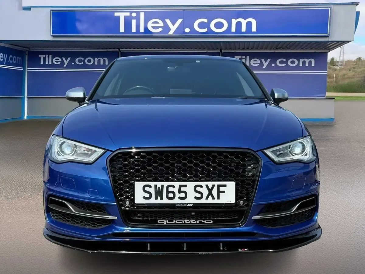 Used Audi S3 Sportback Business 300 HP (220 kW) 2015 Blue Hatchback