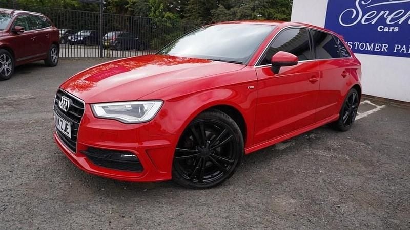 Begagnad Audi A3 S-Line 150 HK (110 kW) 2014 Röd Halvkombi