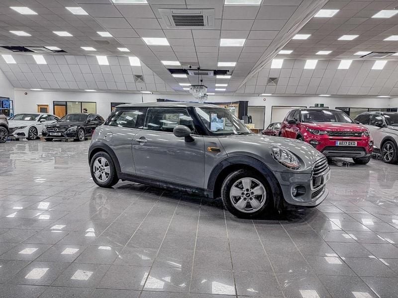 Used Mini Cooper Hatch 136 HP (100 kW) 2018 Grey Hatchback