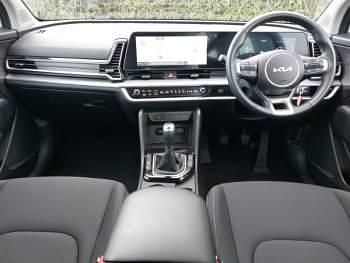 Used Kia Sportage 157 HP (115 kW) 2025 White SUV