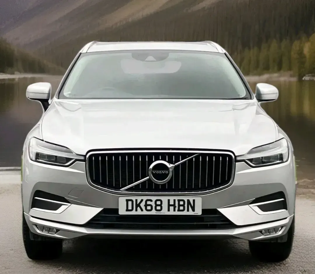 Used Volvo XC60 Inscription 235 HP (172 kW) 2018 Silver SUV