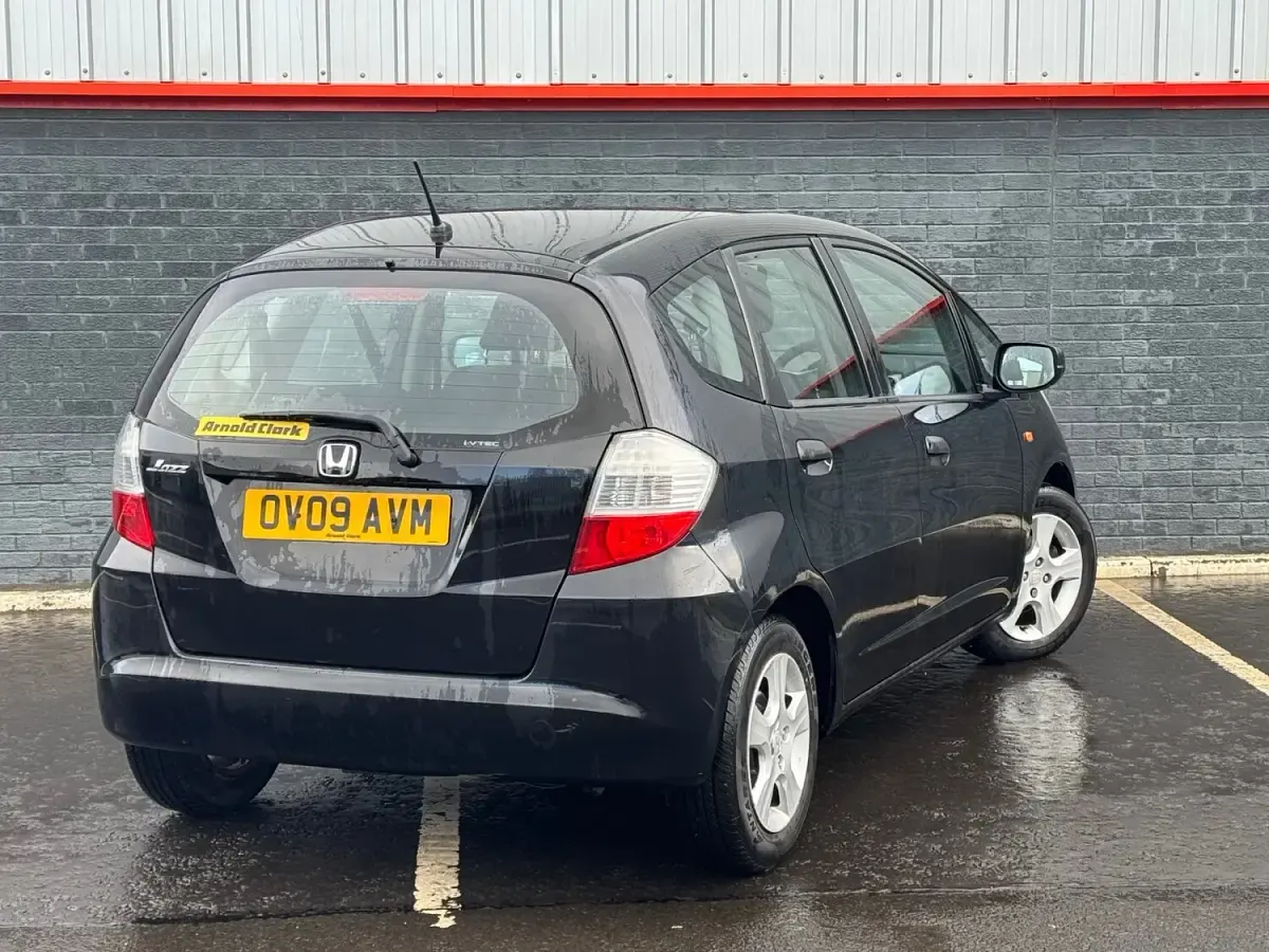 Used Honda Jazz SE 90 HP (66 kW) 2009 Black Hatchback
