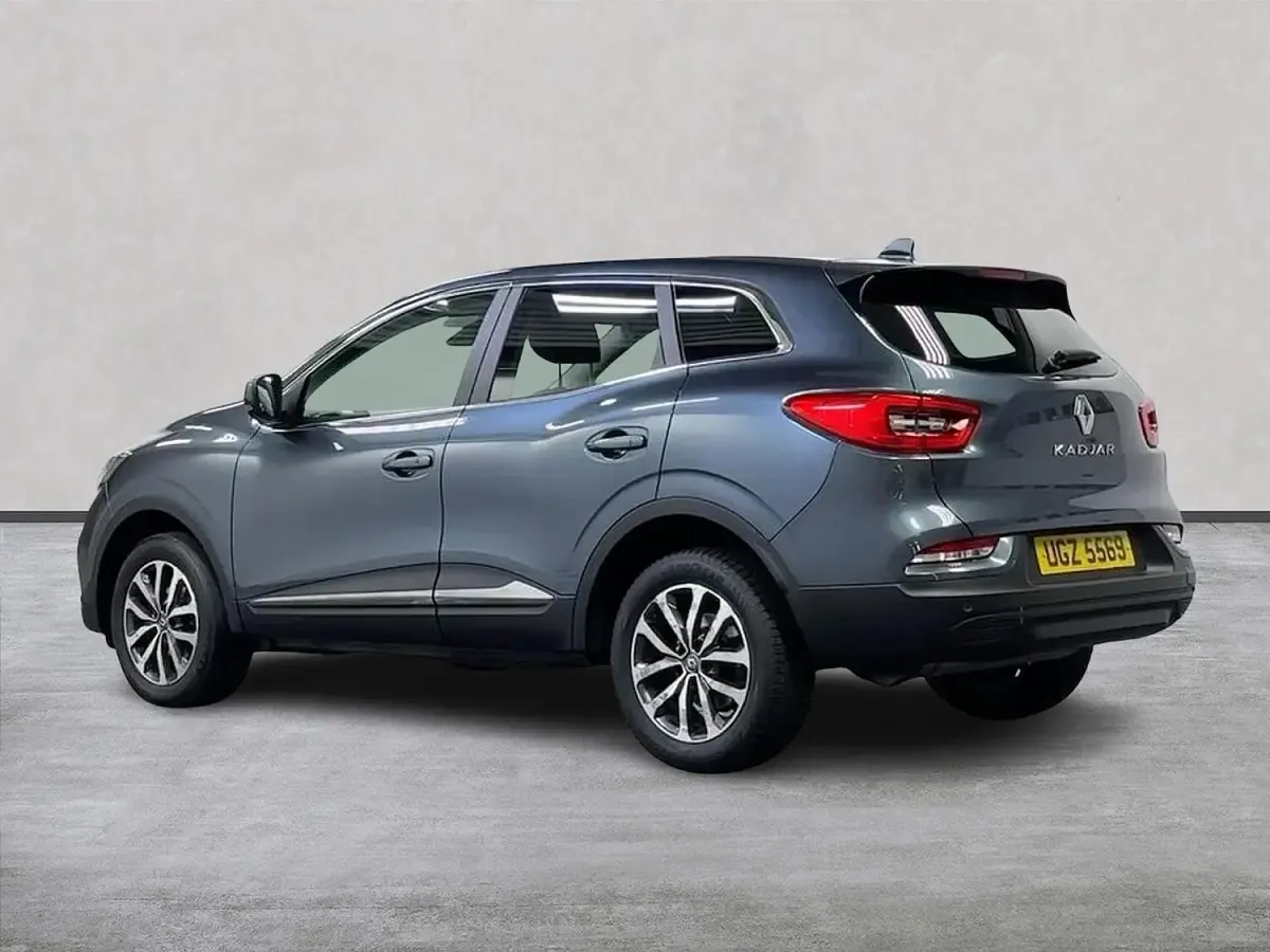 Begagnad Renault Kadjar Iconic 140 HK (102 kW) 2021 Grå SUV