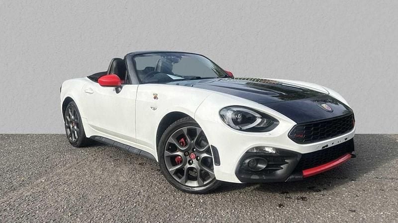 White Used 2016 Abarth 124 Spider Cabriolet | £16,090 - Image 1/4