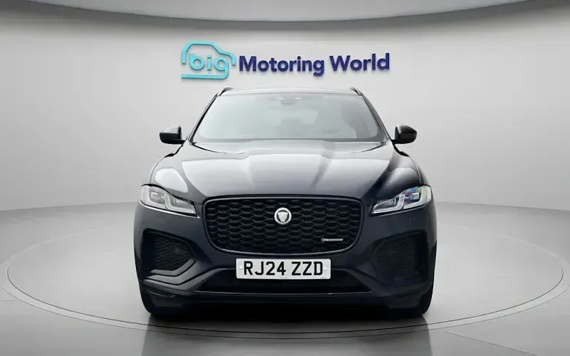 Used Jaguar F-Pace R-Dynamic 404 HP (297 kW) 2024 Blue SUV