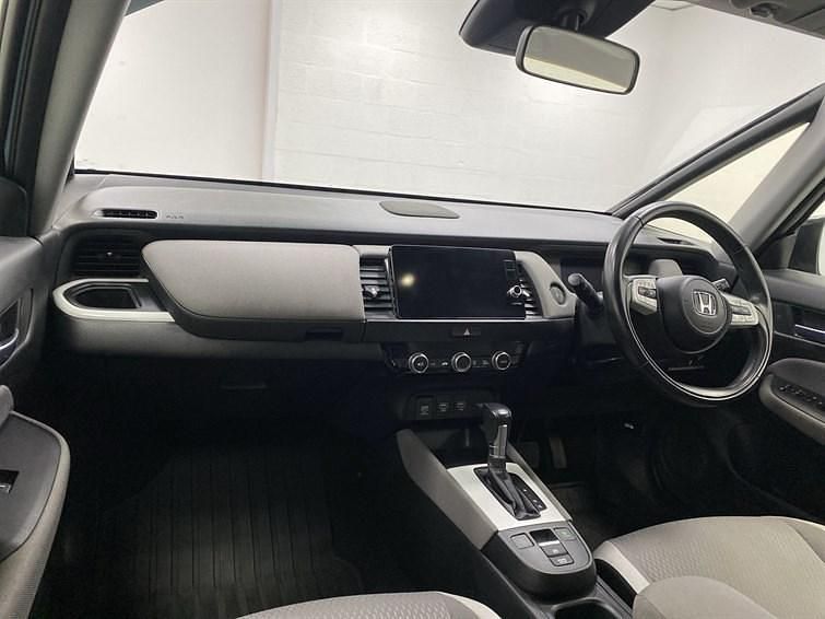 Begagnad Honda Jazz Hybrid 2022 Blå Halvkombi