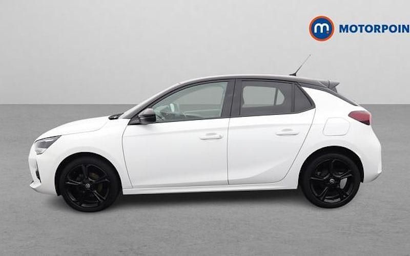Used Vauxhall Corsa 75 HP (55 kW) 2023 White Hatchback