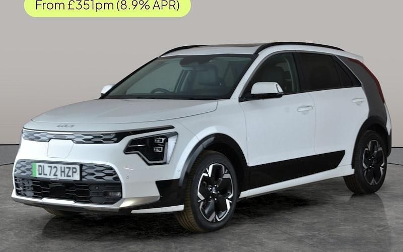 Used Kia Niro 150 kW (204 HP) 2023 White SUV