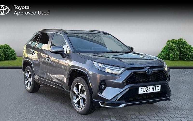 Used 2025 Toyota RAV4 Design Estate | £30,990 (Fair price) - Image 1/4
