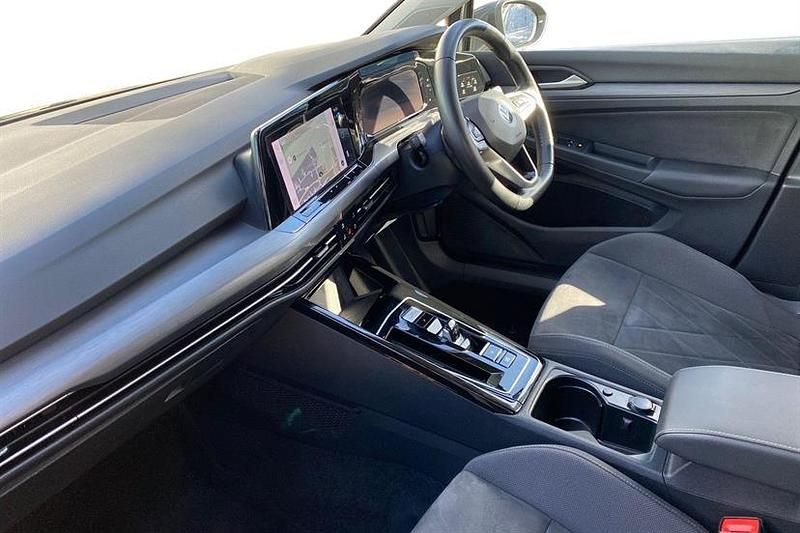 Used VW Golf VIII Style 204 HP (150 kW) 2022 Grey Hatchback