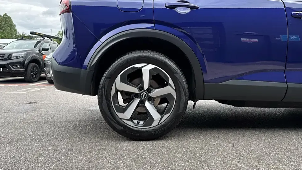 Used Nissan Qashqai N-Connecta 158 HP (116 kW) 2023 Blue SUV