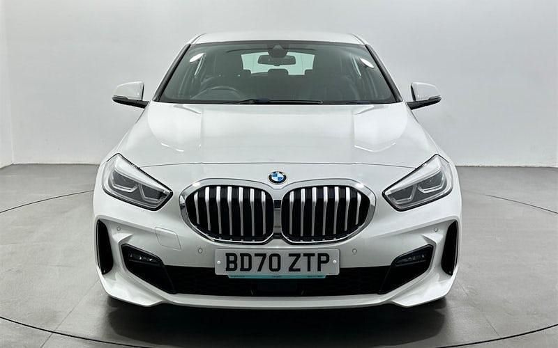 Used BMW 120 M Sport 190 HP (139 kW) 2020 White Hatchback
