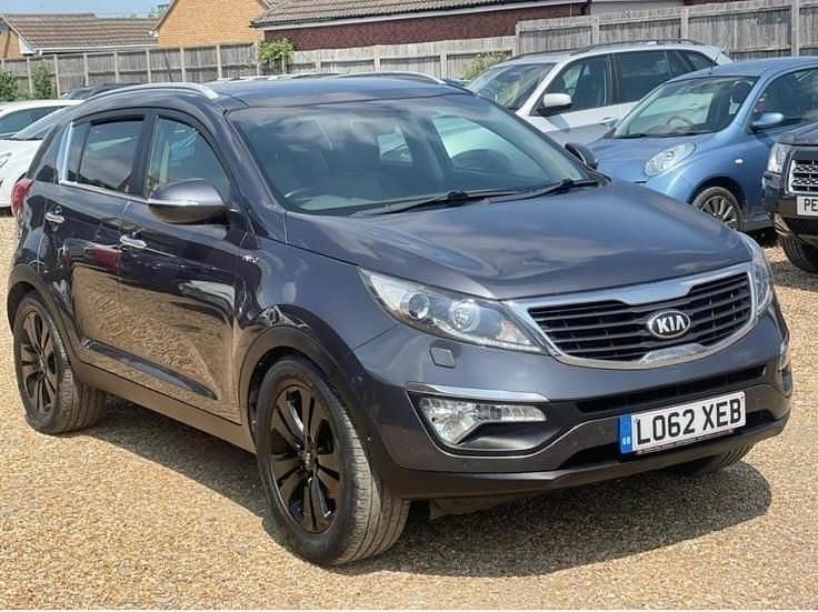Silver Used 2013 Kia Sportage SUV | £4,850 (Fair price) - Image 1/4