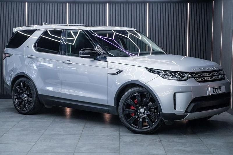 Silver Used 2019 Land Rover Discovery 5 HSE Luxury SUV | £26,790 (Fair price) - Image 1/4