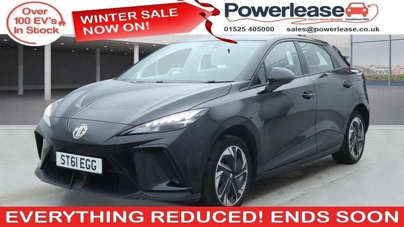Black Used 2022 MG MG4 EV SE Hatchback | £12,244 (Fair price) - Image 1/4