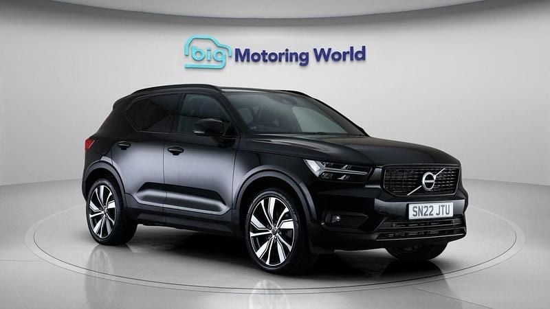Used Volvo XC40 Ultimate 262 HP (192 kW) 2021 Black SUV