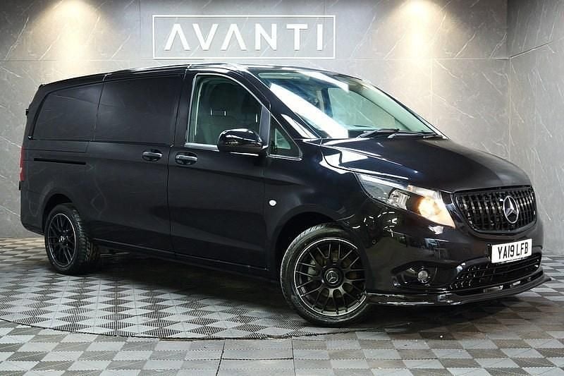 Used Mercedes Vito Progressive 136 HP (100 kW) 2019 Black Van