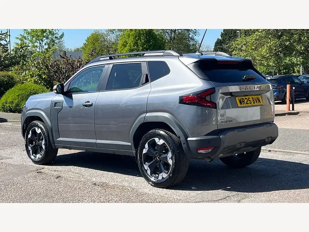 Used Dacia Duster Extreme 130 HP (95 kW) 2025 Grey SUV