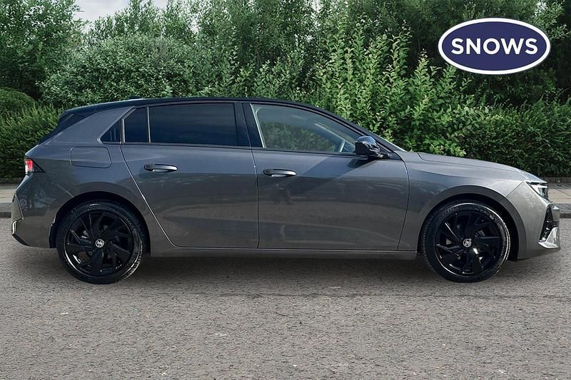 Used Vauxhall Astra S 130 HP (95 kW) 2025 Space grey Hatchback