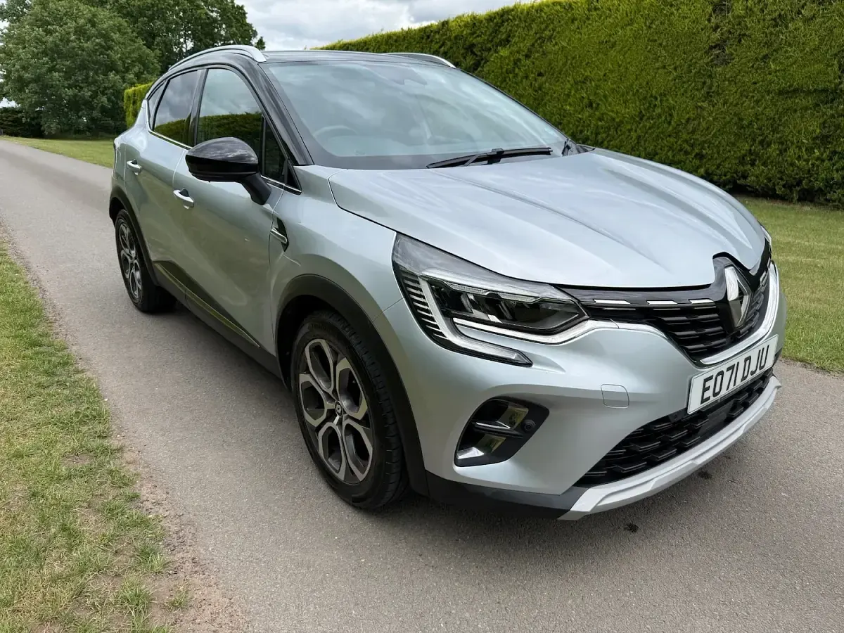 Used Renault Captur Version S 89 HP (65 kW) 2021 Grey SUV