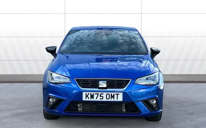 Nowe Seat Ibiza FR 116 KM (85 kW) 2025 Niebieski Hatchback