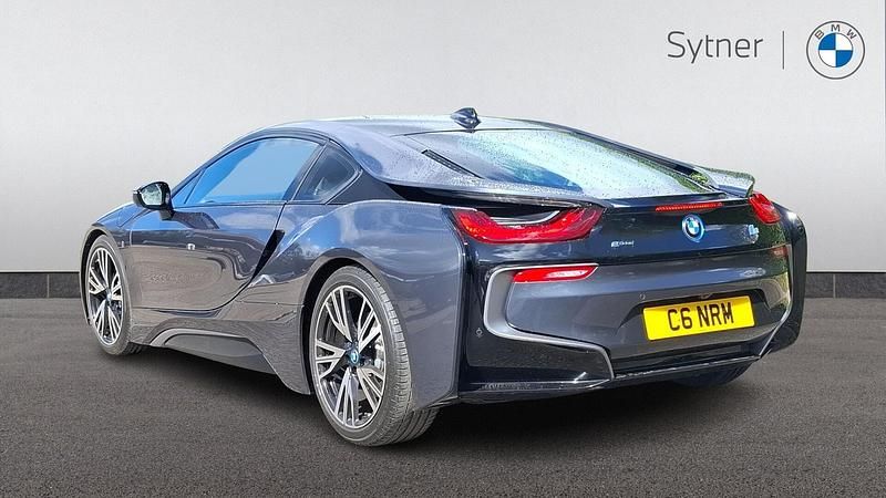 Used BMW i8 357 HP (262 kW) 2017 Grey Coupe