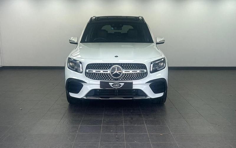 Used Mercedes GLB200 AMG Line Premium Plus 163 HP (119 kW) 2021 White SUV