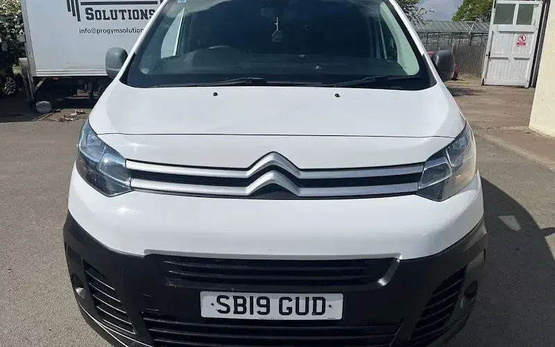 Używany Citroën Dispatch 116 KM (85 kW) 2019 Biały Minivan