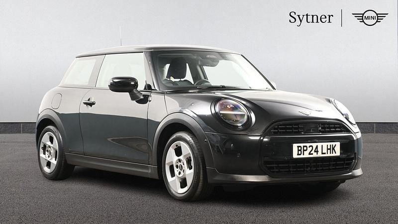 Used Mini Cooper Hatch 154 HP (113 kW) 2024 Black Hatchback