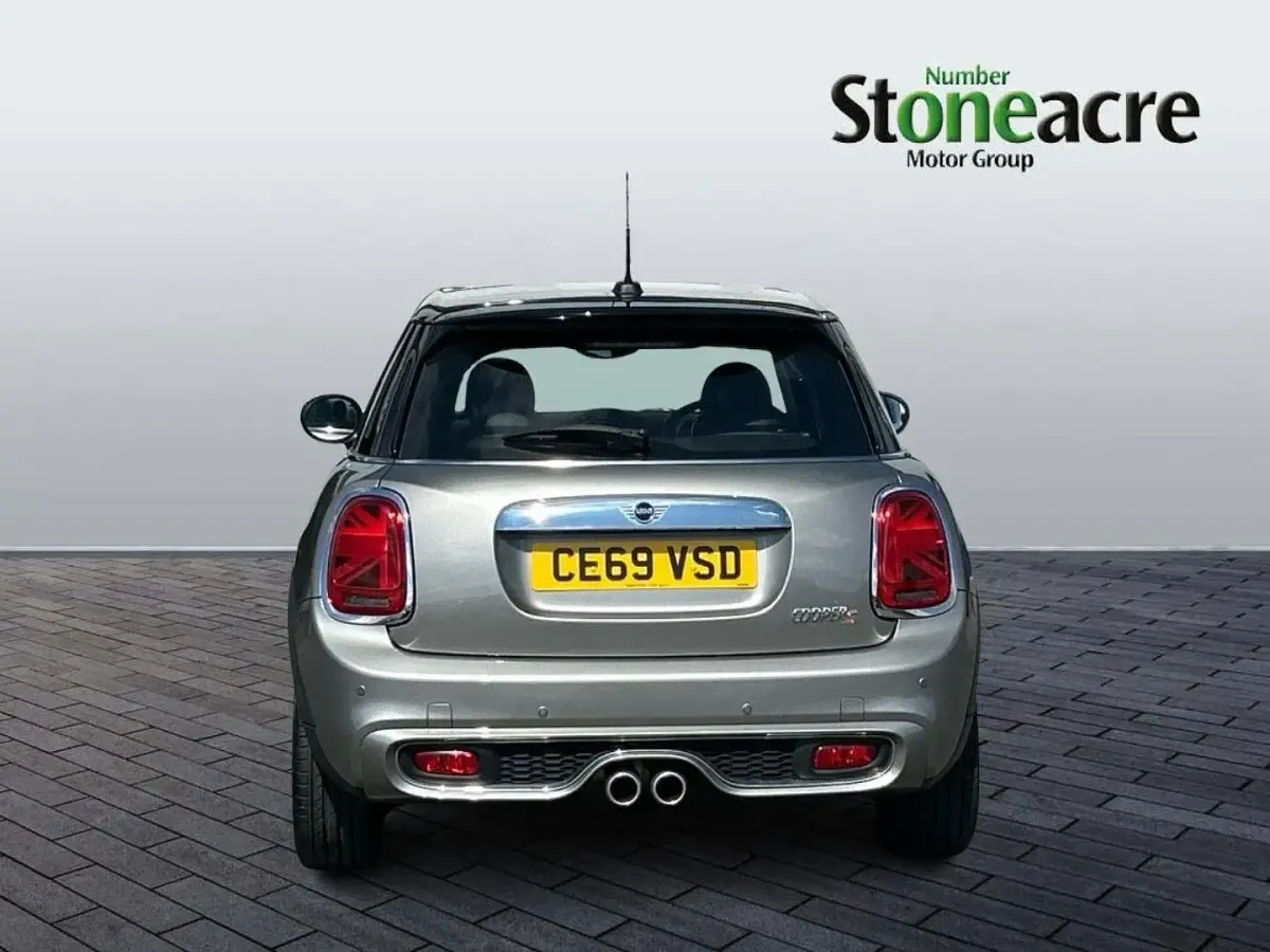 Used Mini Cooper S Exclusive 2019 Silver Hatchback
