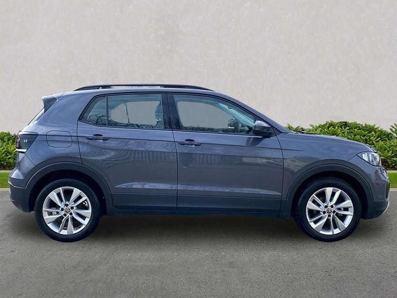 Used VW T-Cross SE 95 HP (69 kW) 2022 Grey SUV