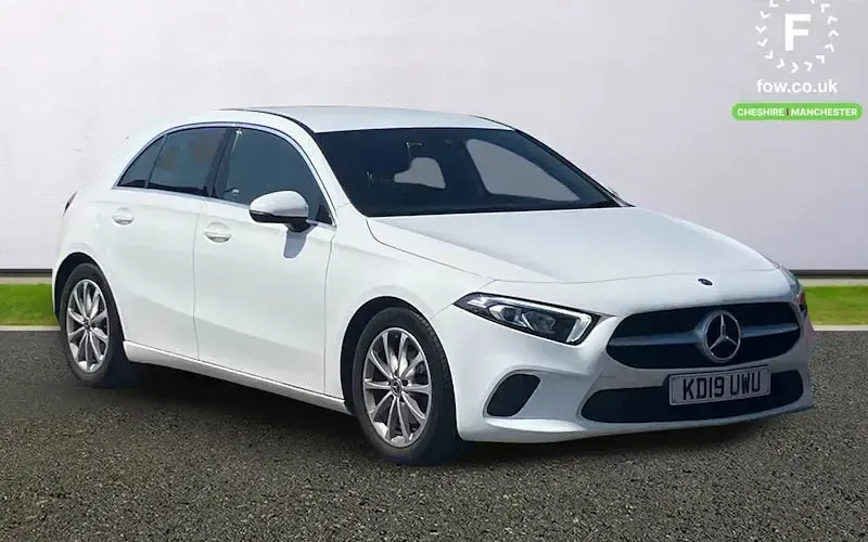Begagnad Mercedes A180 116 HK (85 kW) 2019 Halvkombi